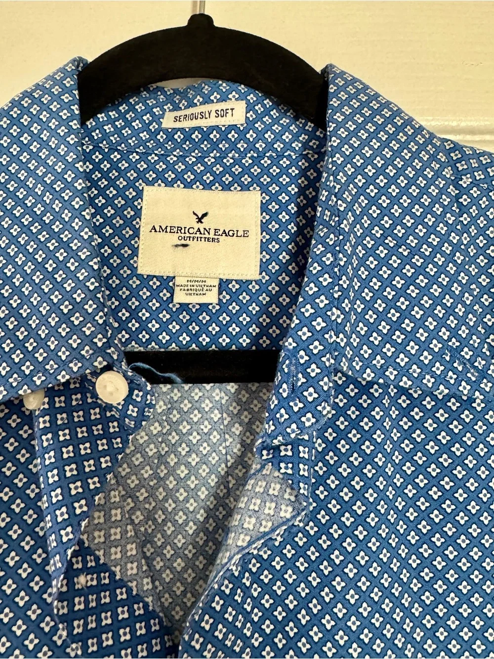 American Eagle Outfitters Blue Short-Sleeve Geometric Button-Up Shirt